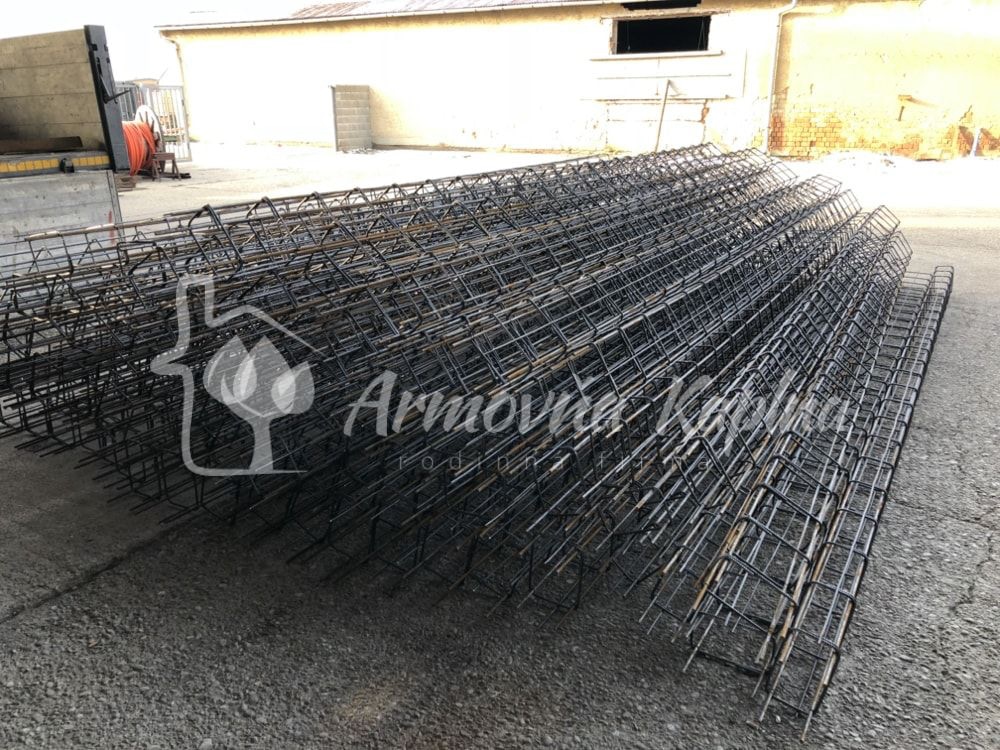 Armovňa Nitra - Výroba armokošov - Viazanie armokošov do základových pásov, prekladov, vencov, pätieka a stĺpov