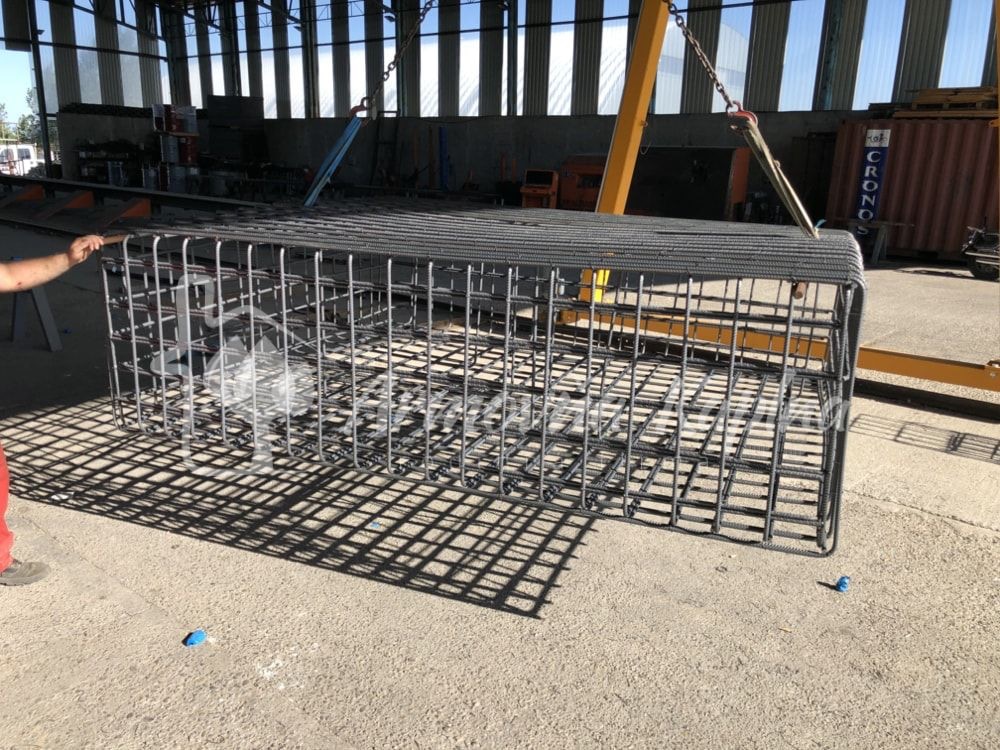 Armovňa Nitra - Výroba armokošov - Viazanie armokošov do základových pásov, prekladov, vencov, pätieka a stĺpov