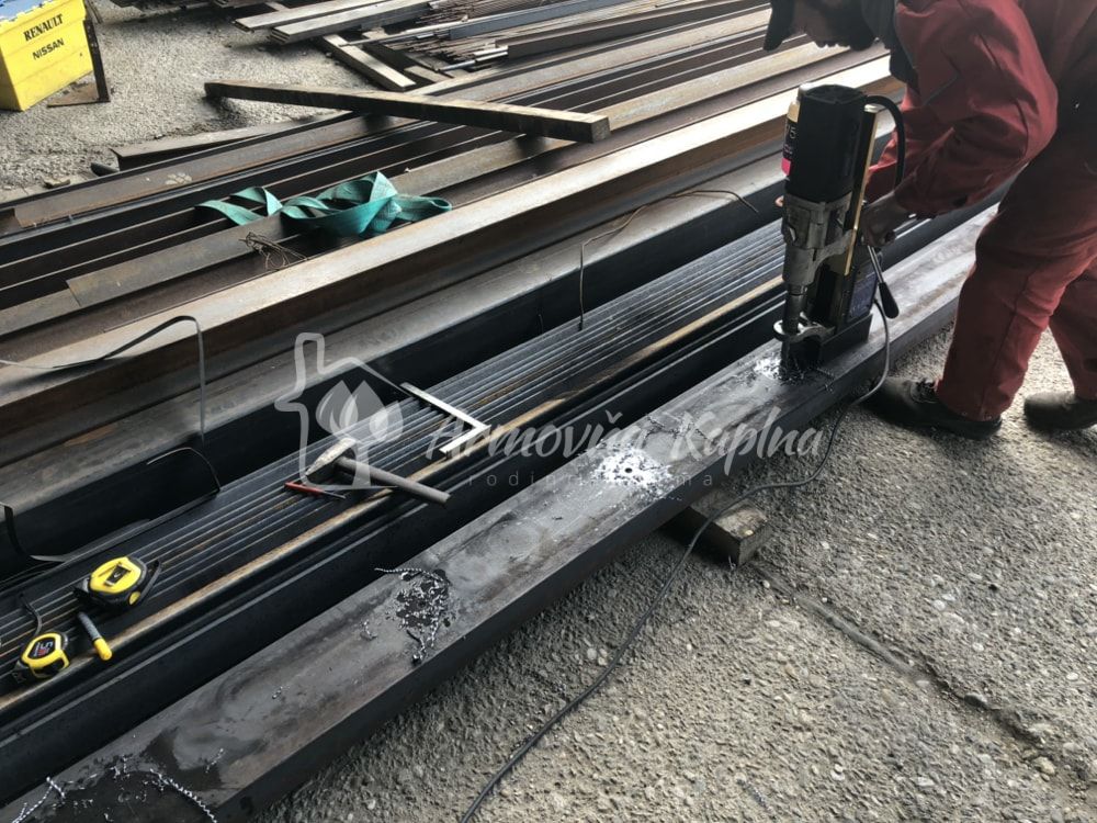 Armovňa Nitra - Zámočnícka výroba - Výroba a montáž oceľových konštrukcií